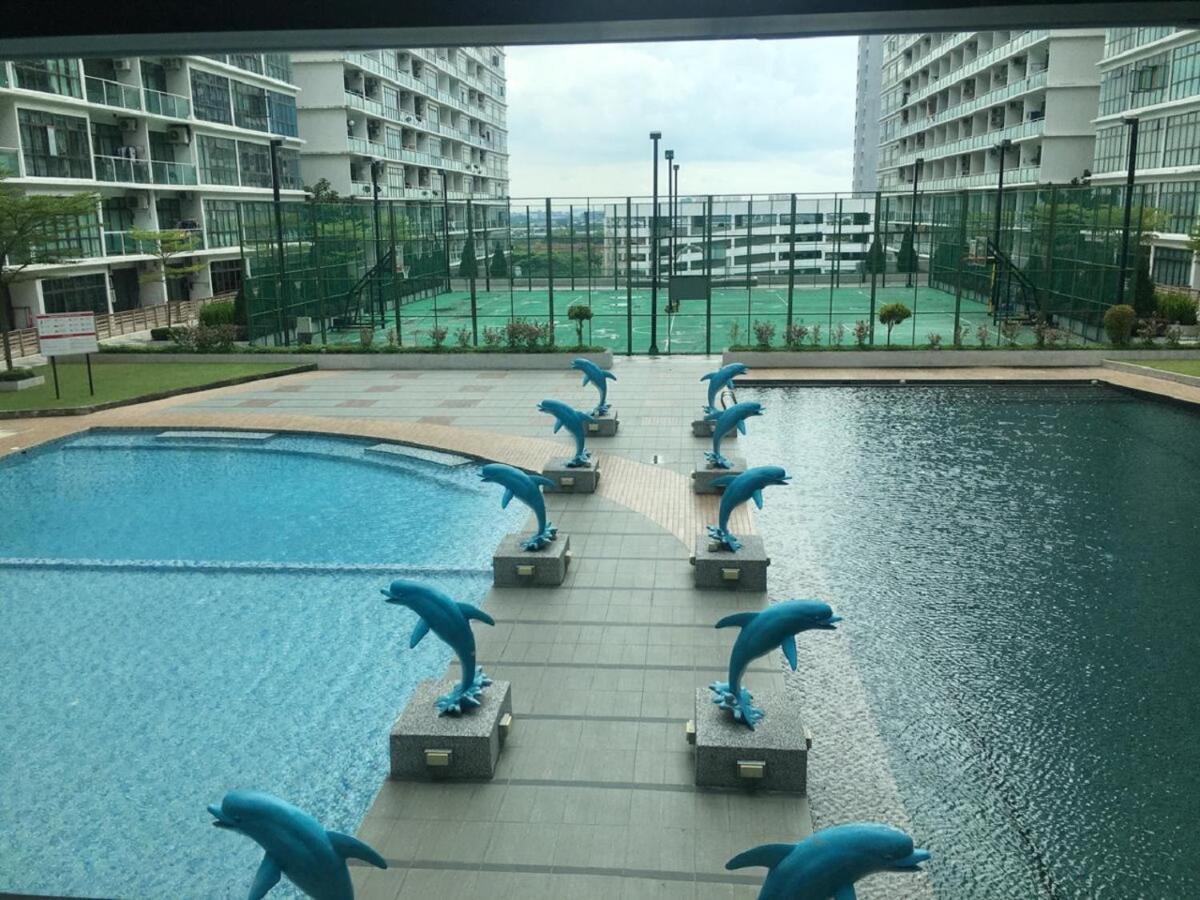 11-Modern Homestay Palazio Lake View Mount Austin Palazio Near Aeon Themepark Toppen Ikea Johor Bahru Bagian luar foto