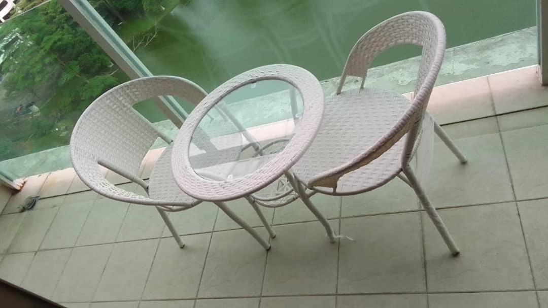 11-Modern Homestay Palazio Lake View Mount Austin Palazio Near Aeon Themepark Toppen Ikea Johor Bahru Bagian luar foto